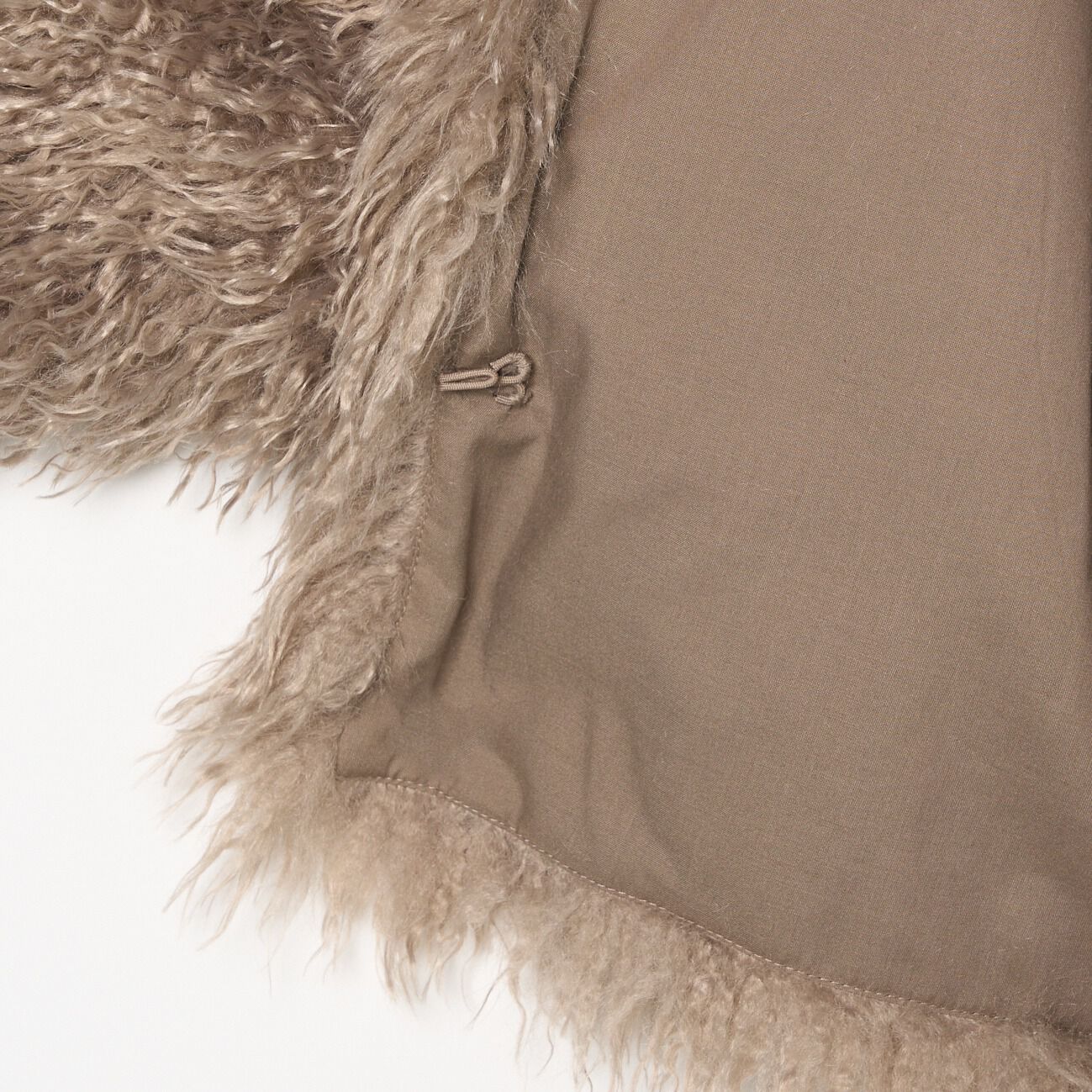  「three dots WAVY FUR SHORT JACKET」|ブルゾン・スタジャン|