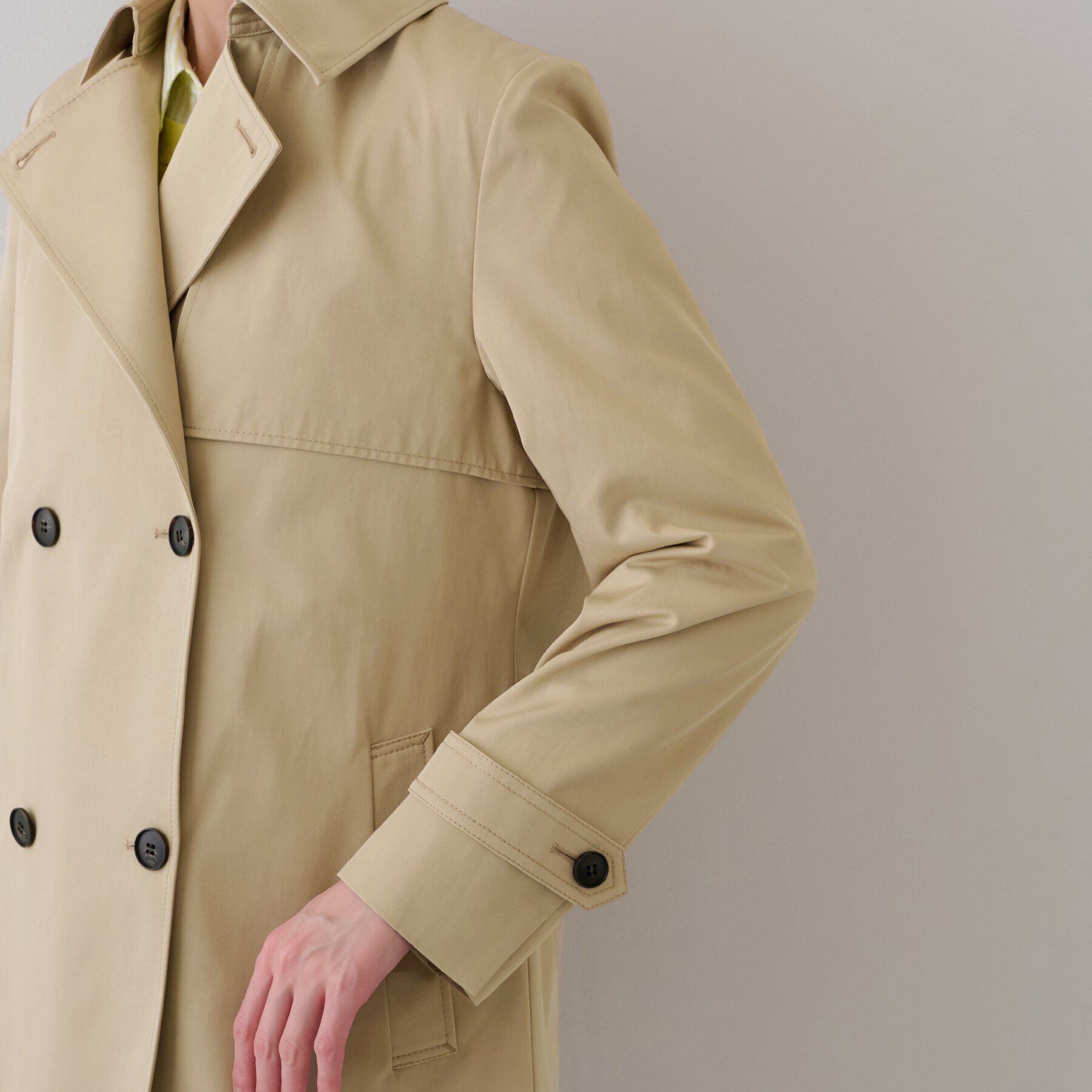 INDIVI「【撥水／UVケア】ミドル丈トレンチコート」|トレンチコート|