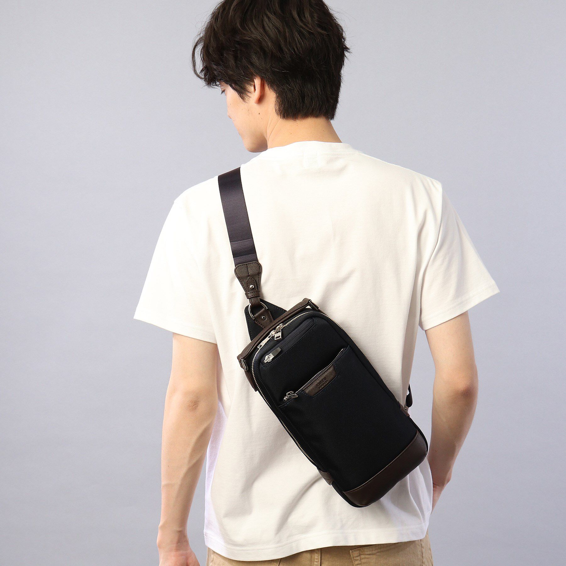 TAKEO KIKUCHI「薄マチ スマート 大人　ワンショルダーバッグ」|ショルダー・メッセンジャー|