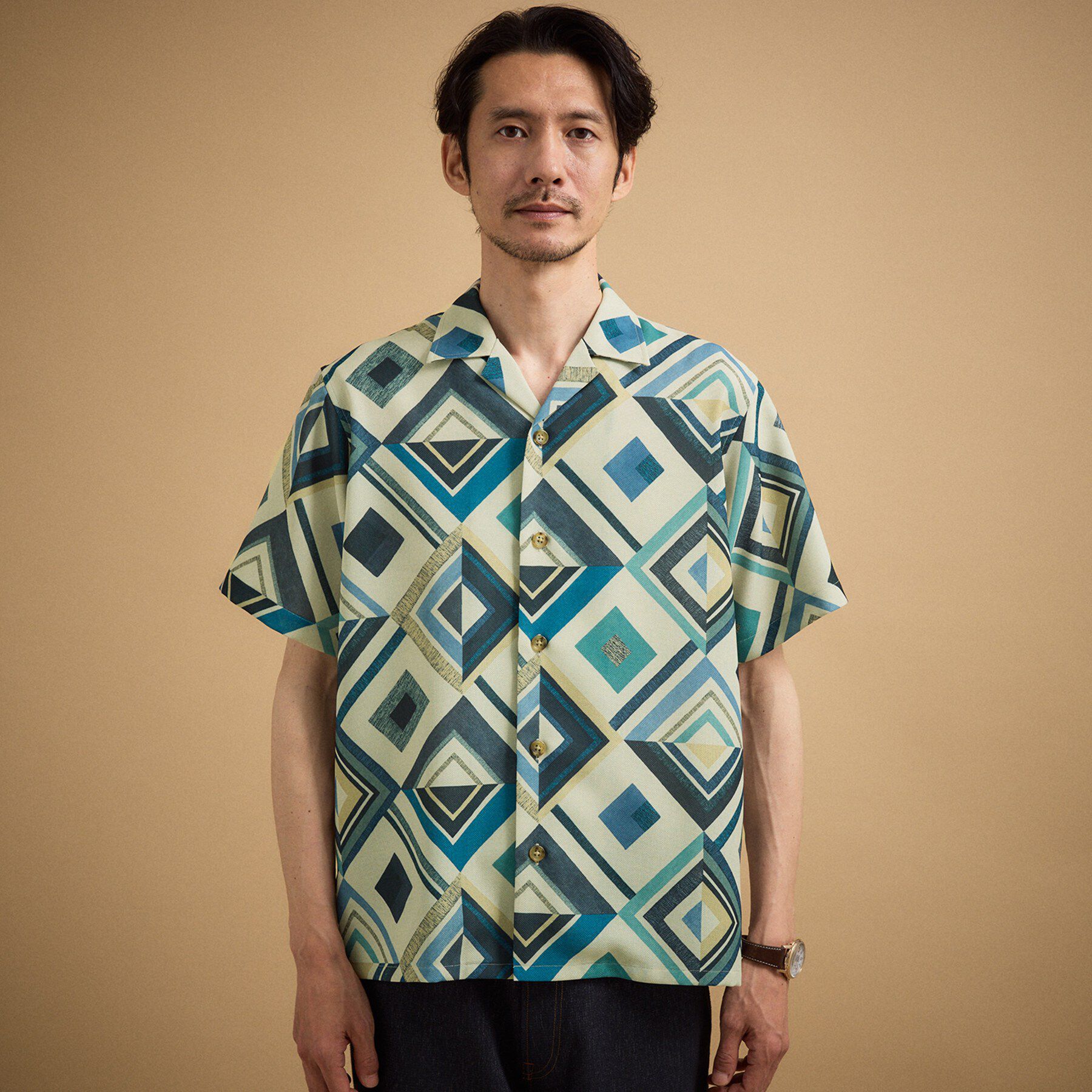 TAKEO KIKUCHI「【吸汗速乾】タイル柄プリント 半袖シャツ」|シャツ・ブラウス|