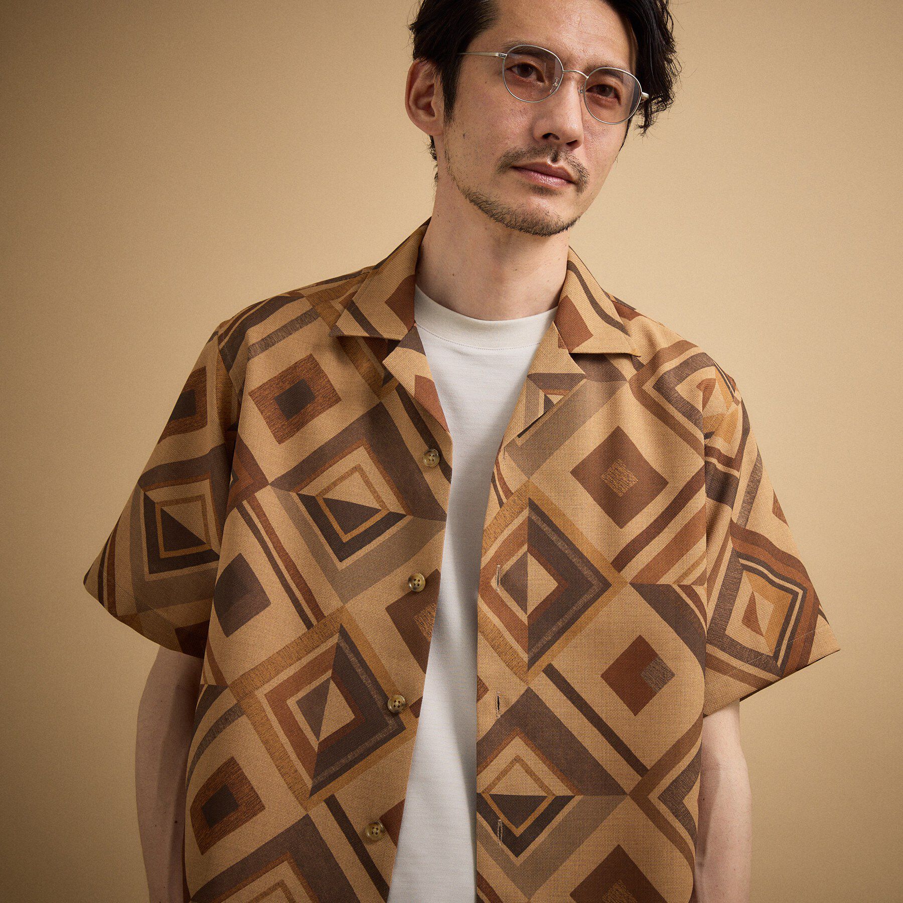 TAKEO KIKUCHI「【吸汗速乾】タイル柄プリント 半袖シャツ」|シャツ・ブラウス|