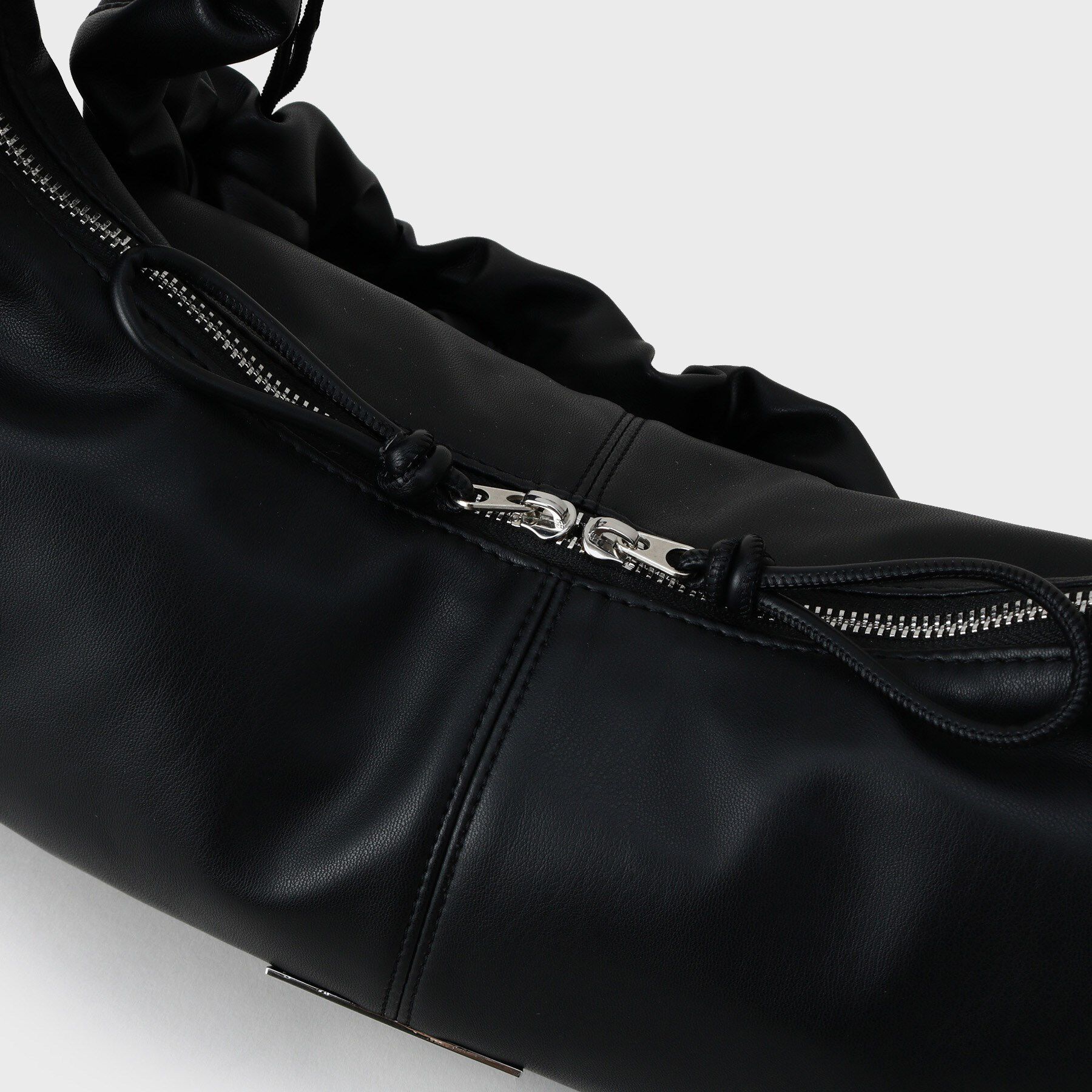 tk.TAKEO KIKUCHI「【2WAY】ラウンドハンドルバッグ」|ショルダー・メッセンジャー|