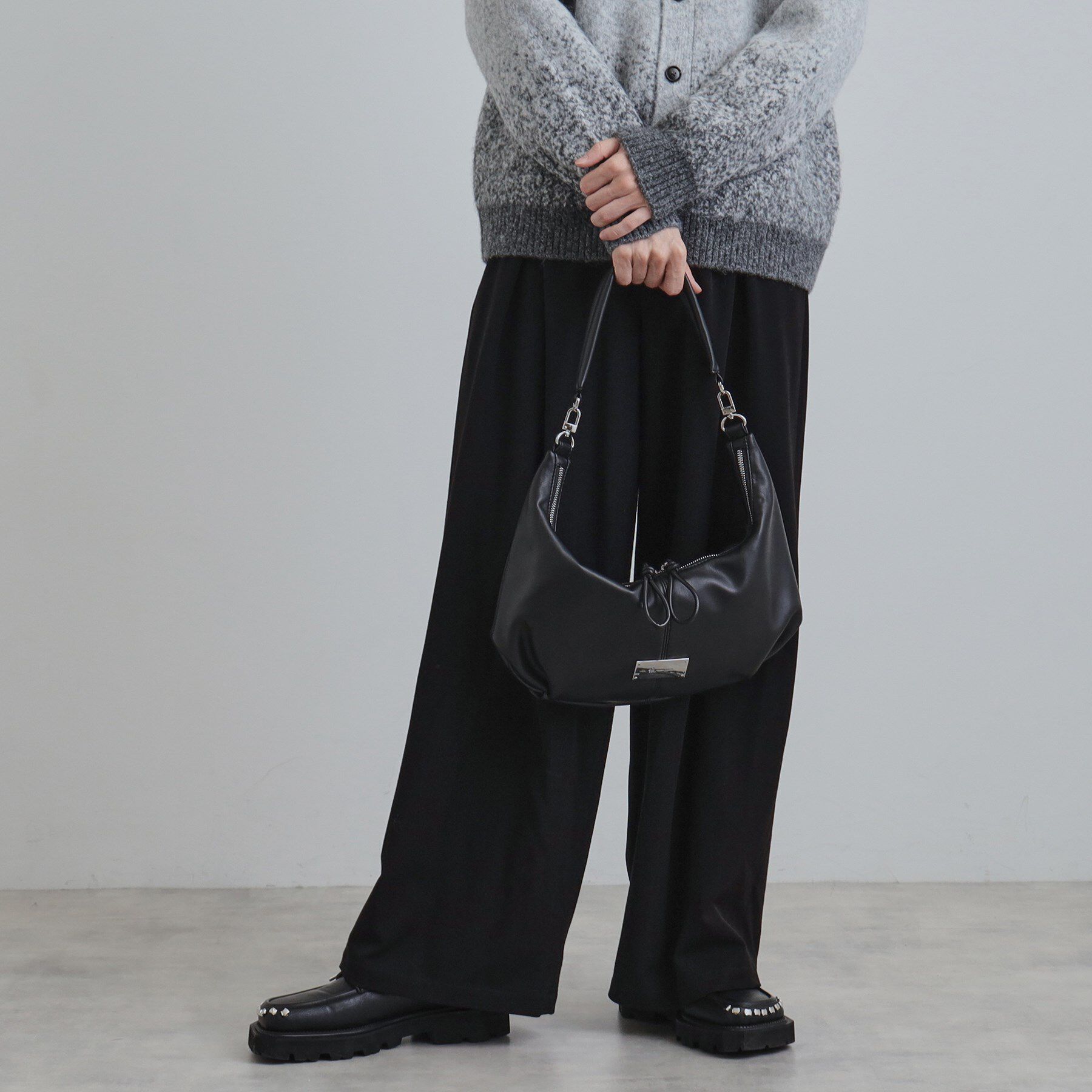 tk.TAKEO KIKUCHI「【2WAY】ラウンドハンドルバッグ」|ショルダー・メッセンジャー|