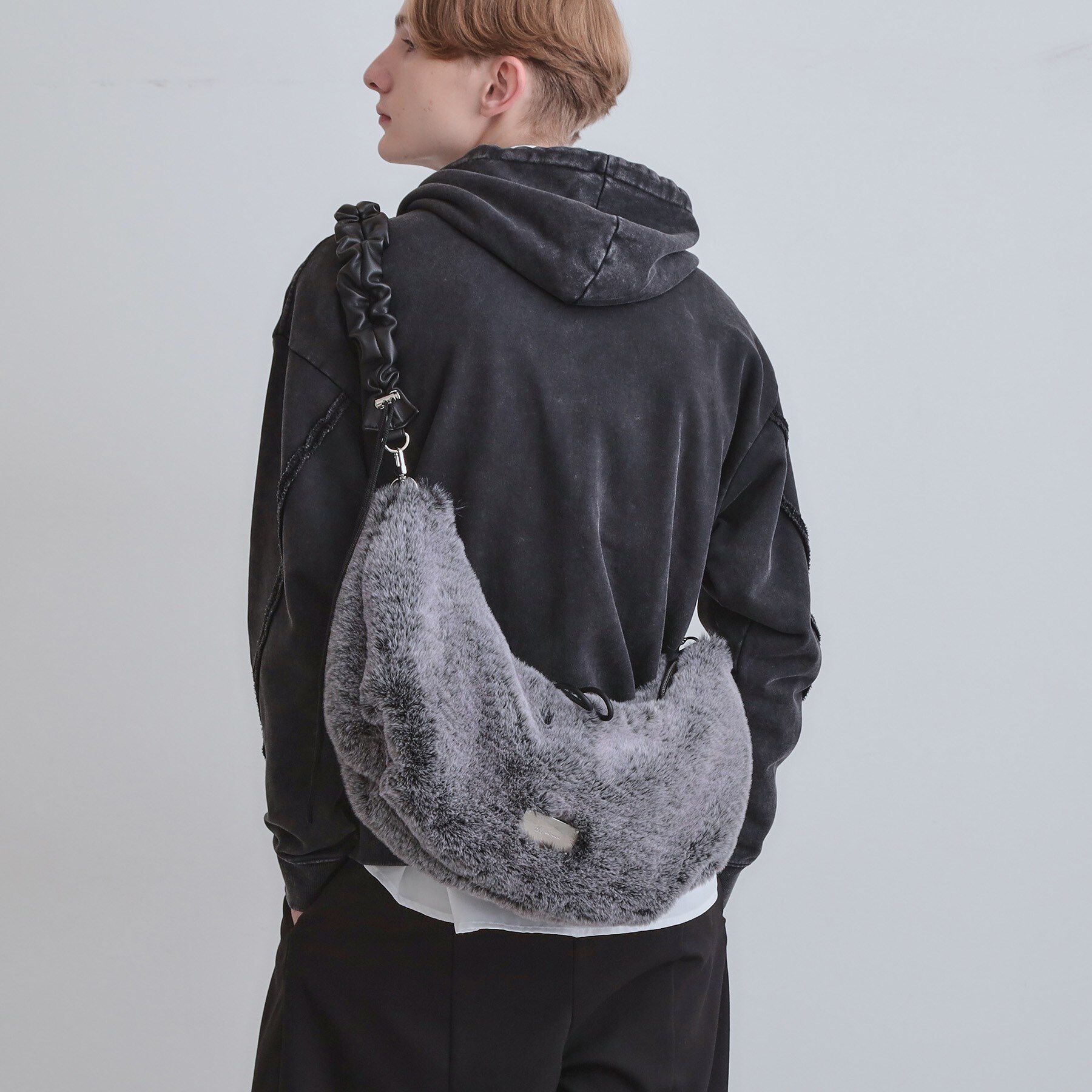 tk.TAKEO KIKUCHI「【2WAY】ラウンドハンドルバッグ」|ショルダー・メッセンジャー|