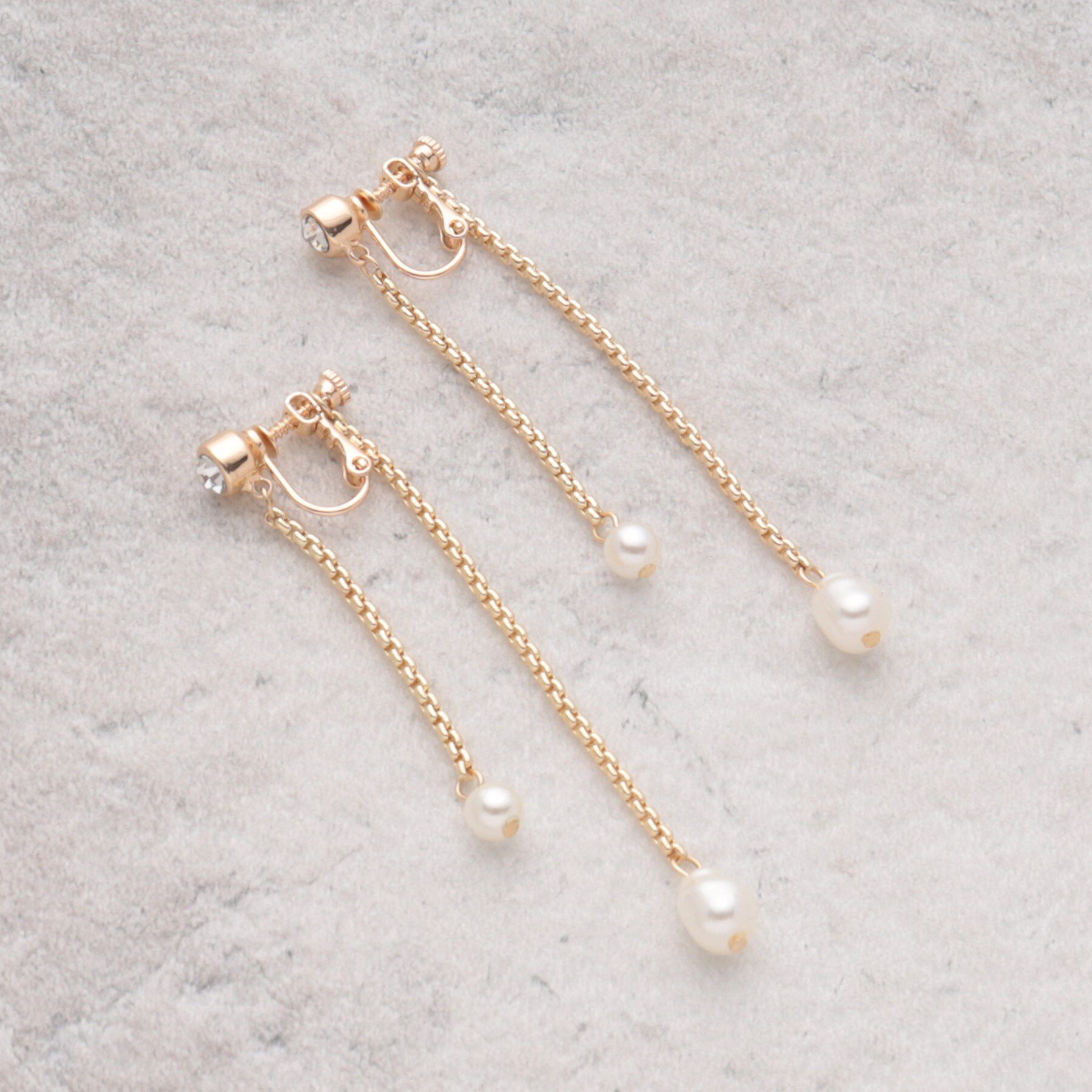 OPAQUE.CLIP「フェイクパール&times;ビジューイヤリング」|イヤリング|