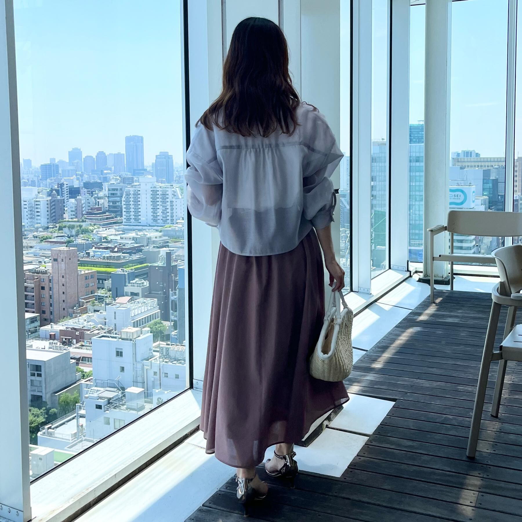 Couture broach「【洗える・秋まで使える】パール調ボタンシアーシャツ」|シャツ・ブラウス|