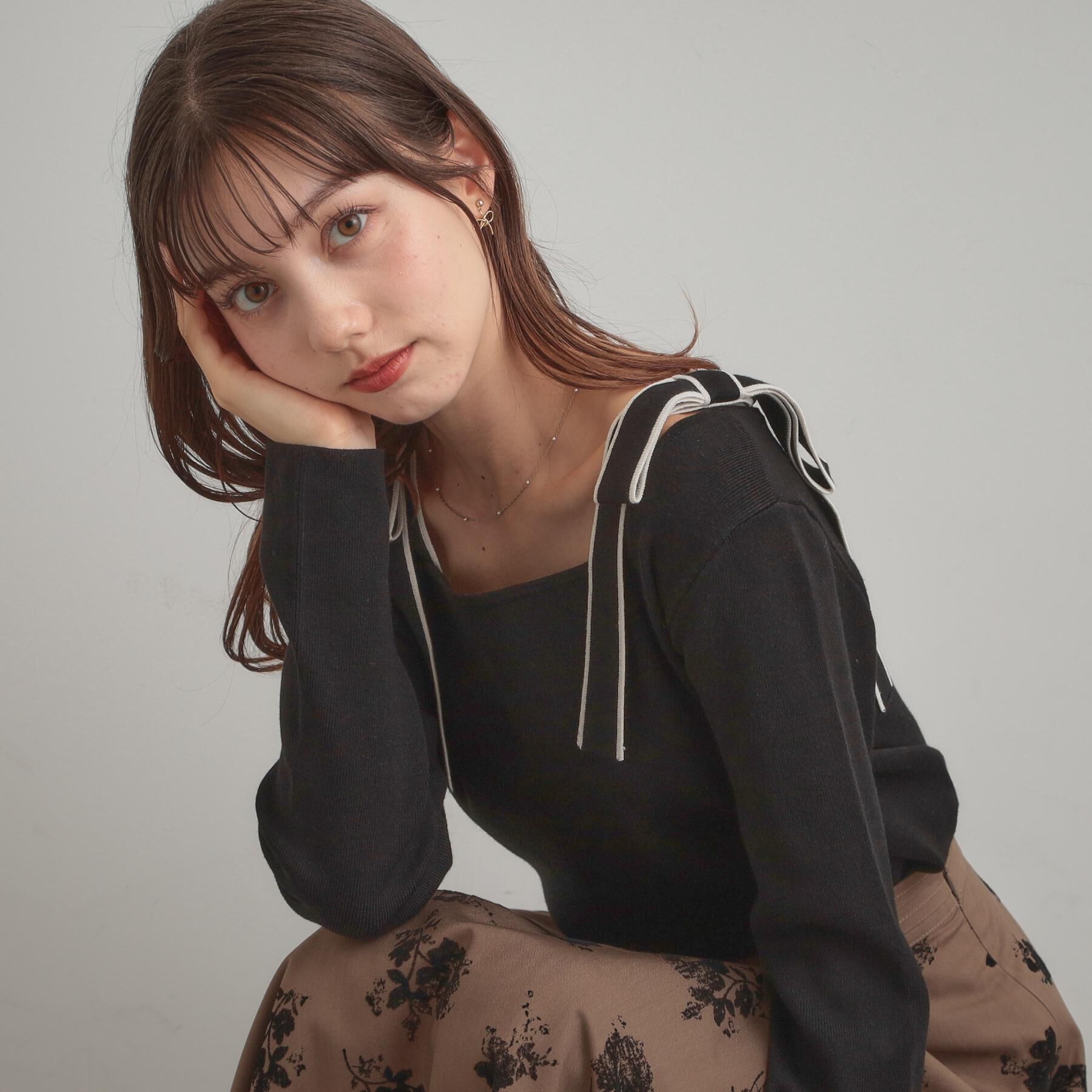 Couture broach「【着映え・フェミニン・高見え】配色リボン総針ニットトップス」|ニット・セーター|