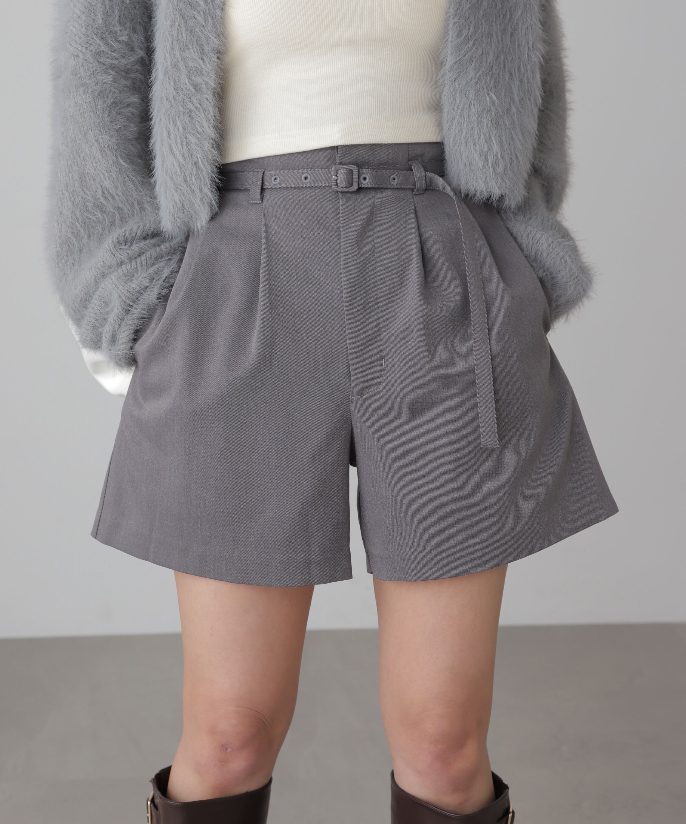 「ベルト付きショートパンツ」|その他|グレー