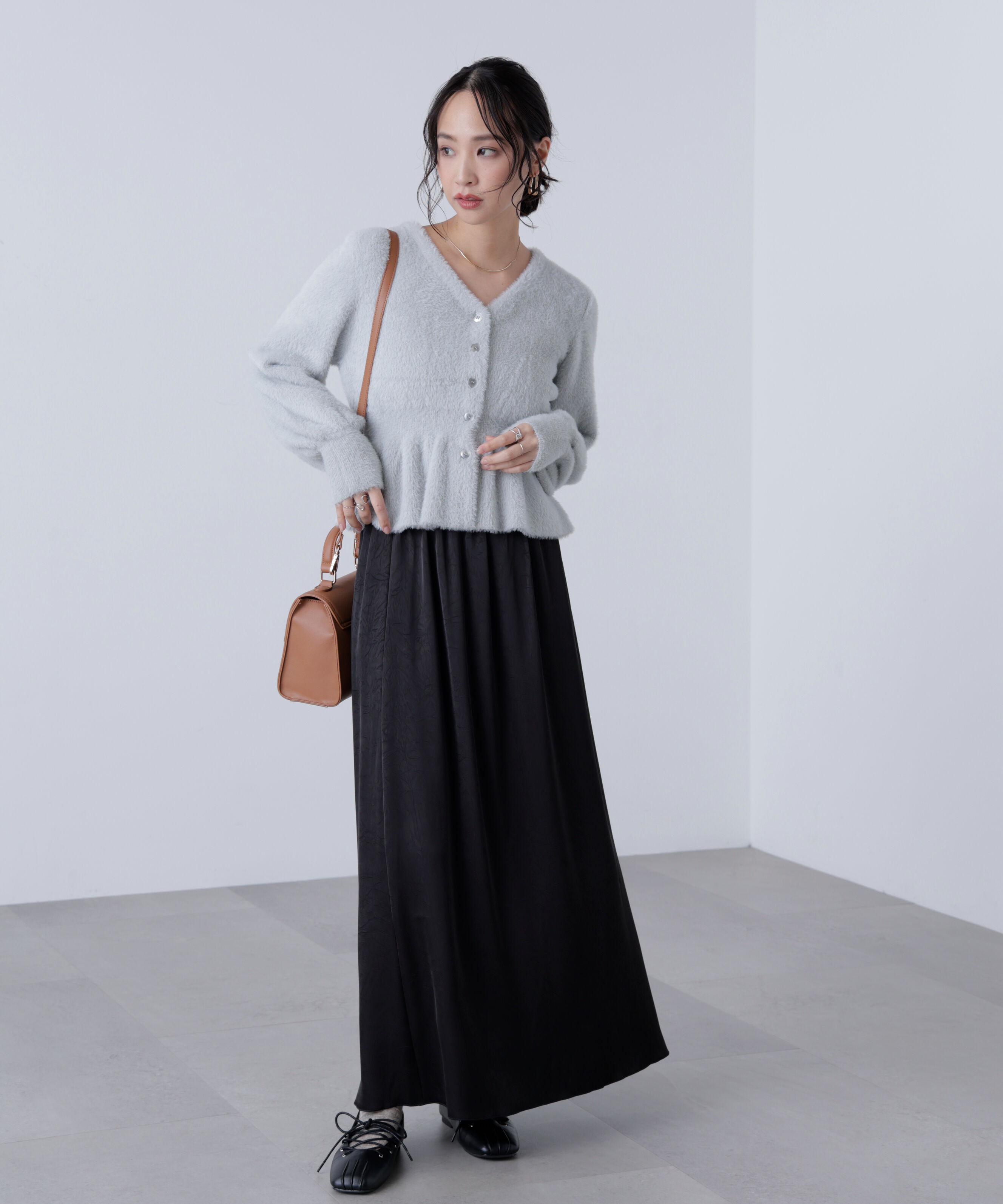  「サテンナローロングスカート」|スカート|