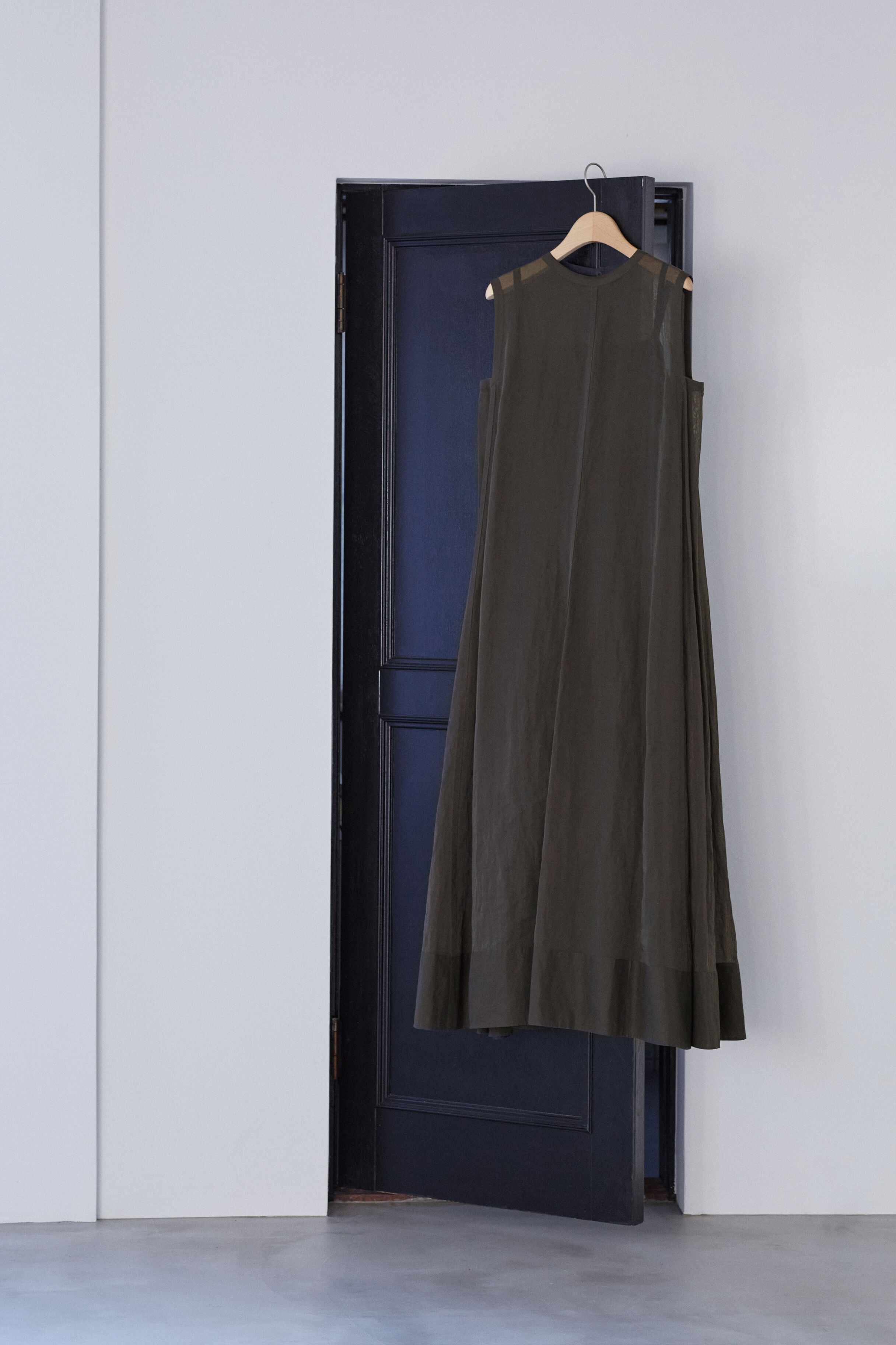 YLEVE 「[別注] YLEVE / GAS SINGEING COTTON BOIL ORGANDY ONE PIECE」|ワンピース|