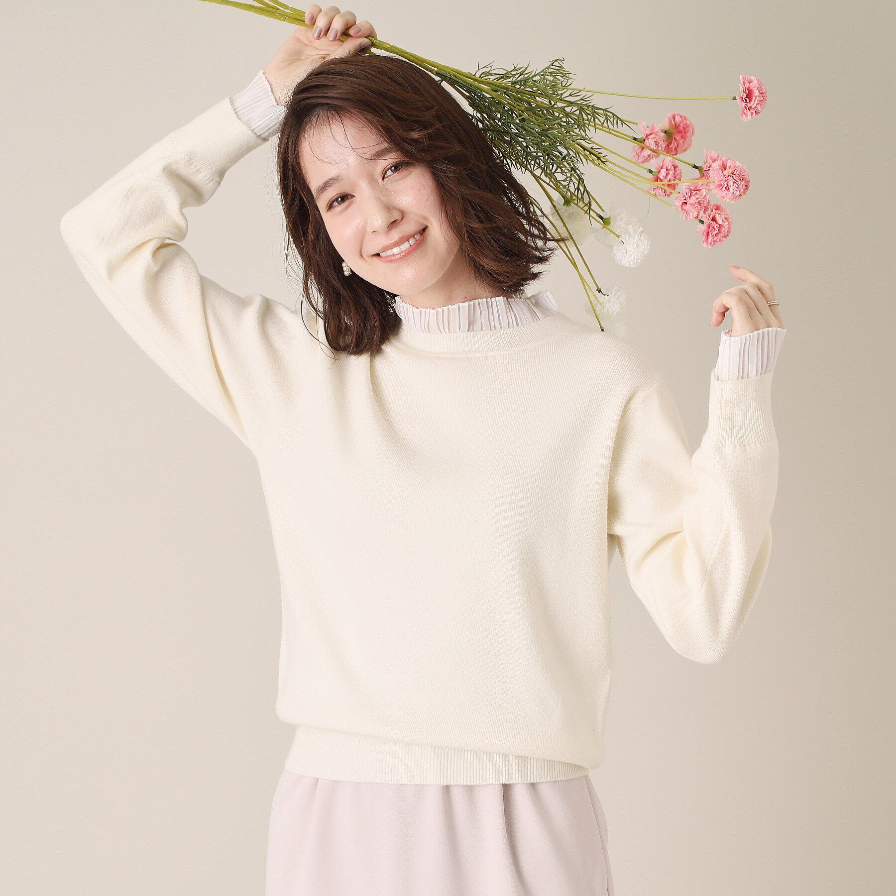ITS&rsquo;DEMO「【手洗い可／通勤】プリーツフリル襟ニット」|ニット・セーター|オフホワイト(003
