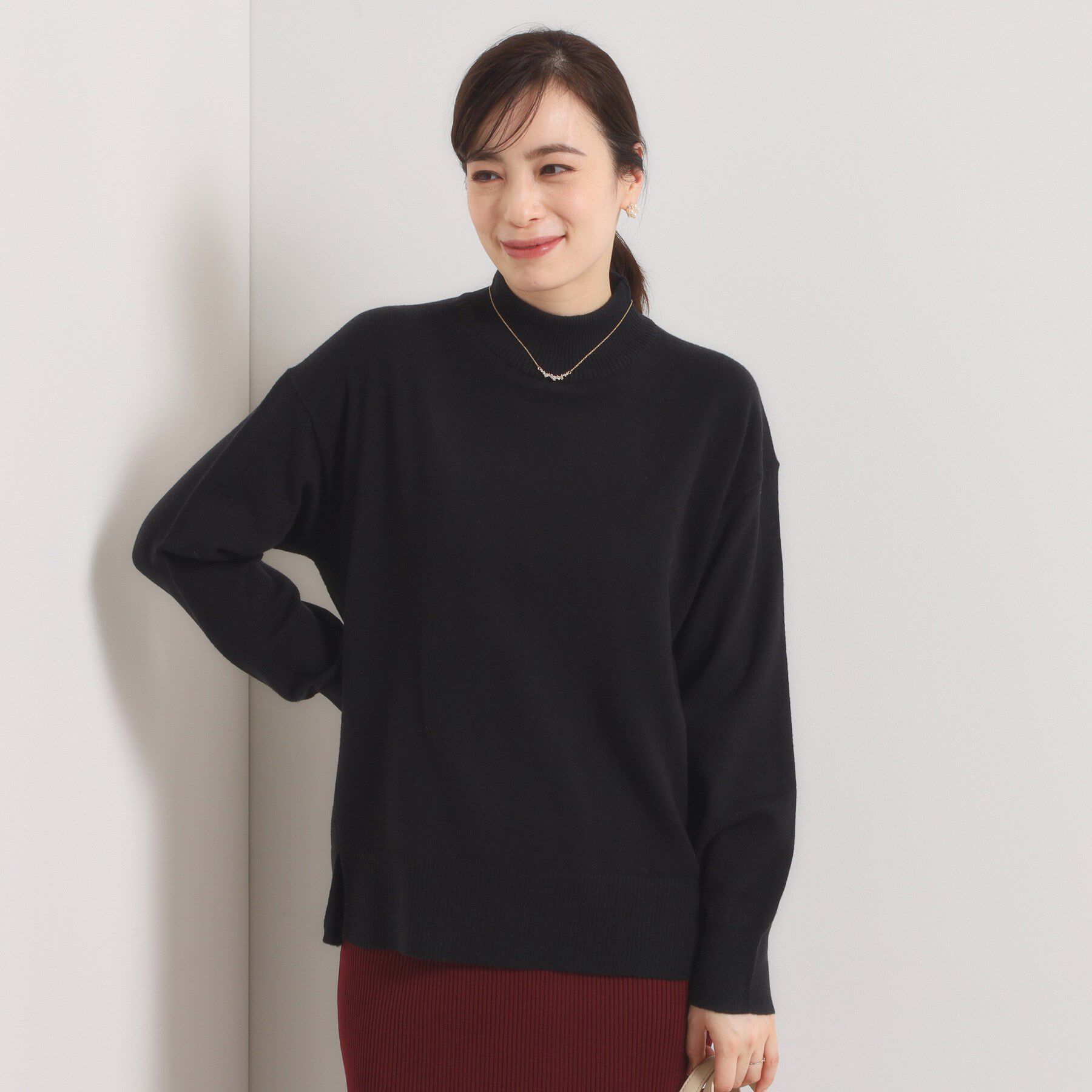 ITS&rsquo;DEMO「【静電気防止／手洗い可】クリーミータッチハイネックニット」|ニット・セーター|