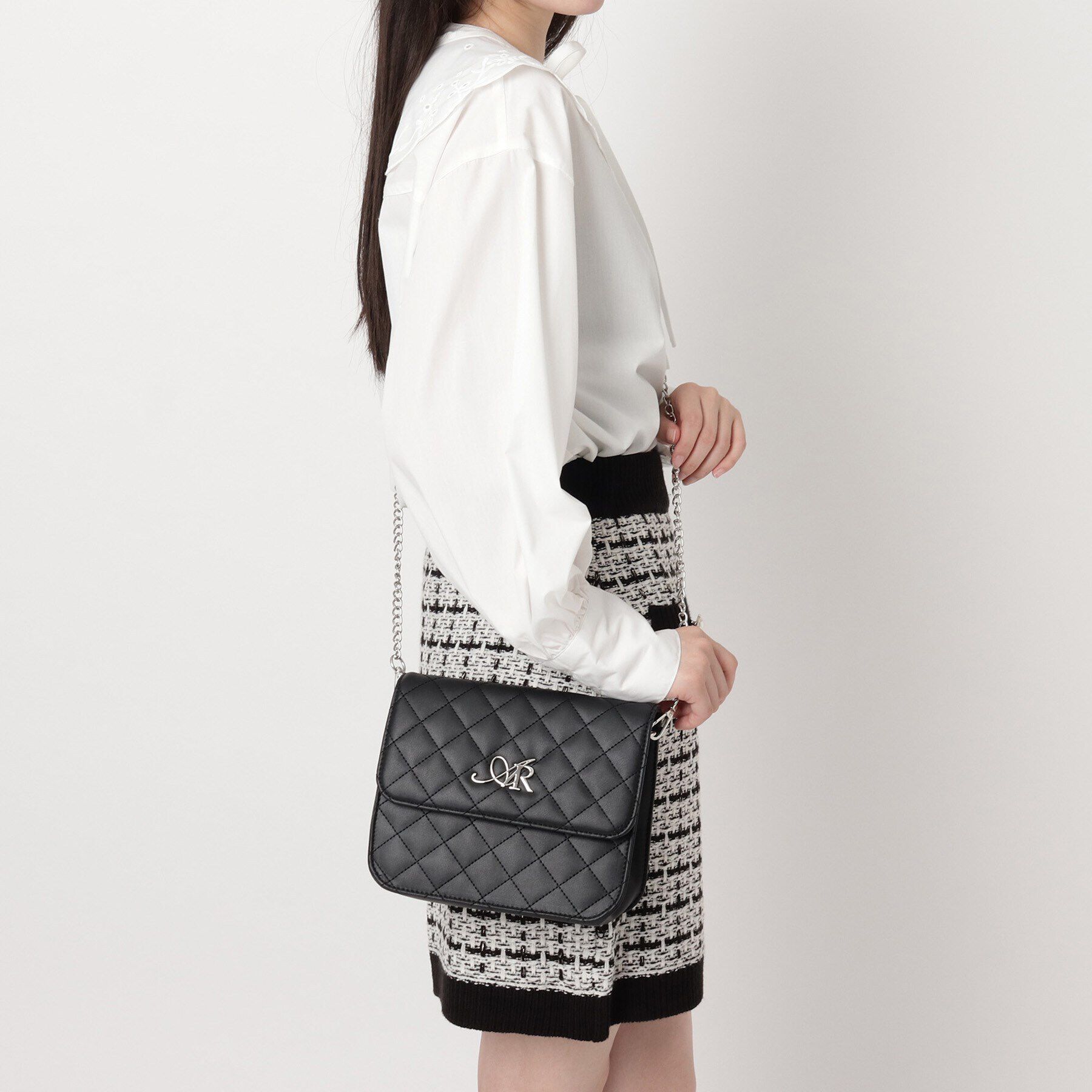 Ober Tashe「ロゴ キルトショルダーバッグ」|ショルダー・メッセンジャー|