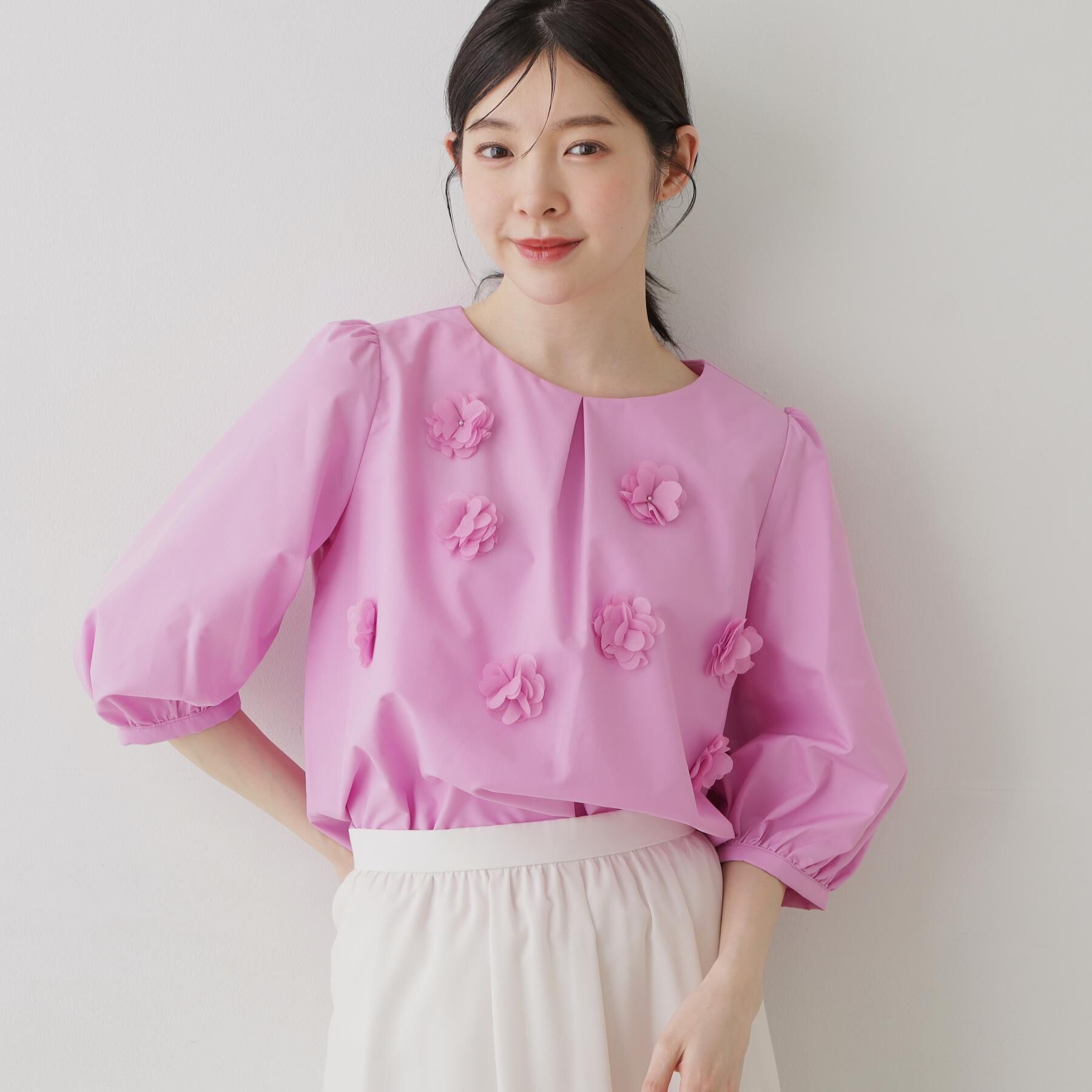 SunaUna「【接触冷感】フラワーパフスリーブブラウス」|シャツ・ブラウス|ピンク(071)