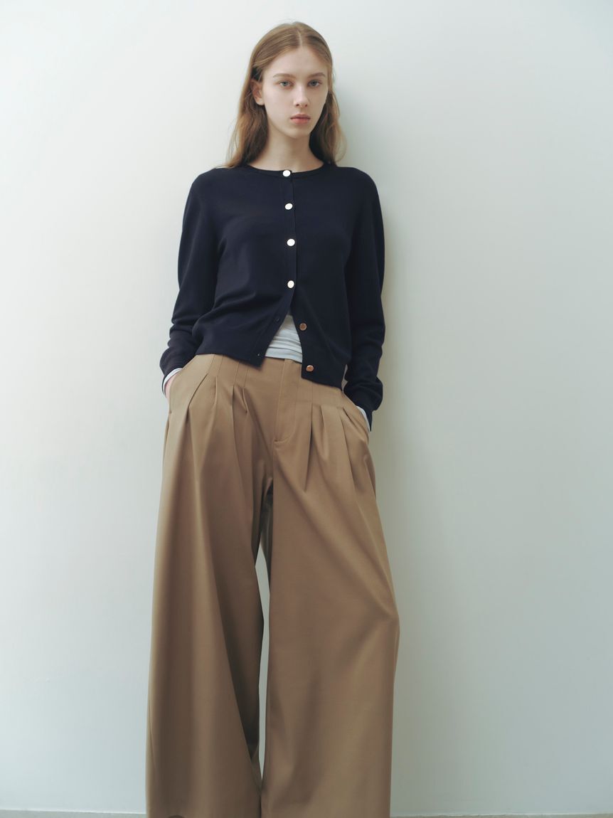 FRAY I.D「シルクブレンドクルーネック金釦ニットカーディガン／ウォッシャブル」|カーディガン|