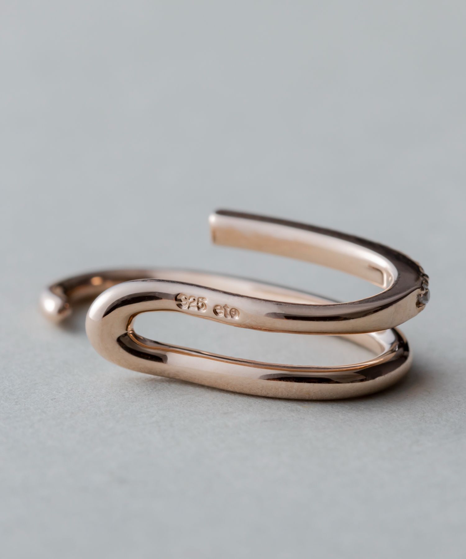 ete「ビジュー ライナーカフ」|イヤーカフ|