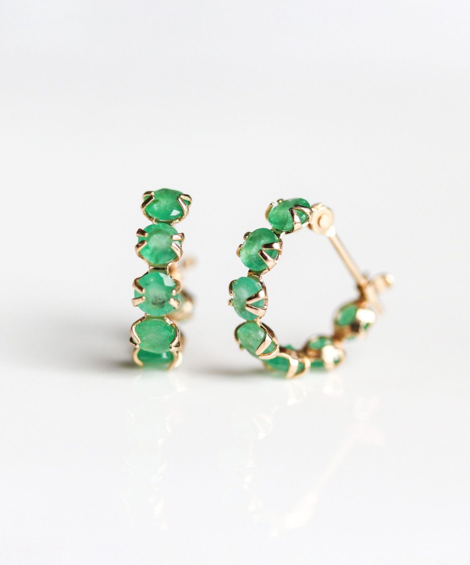  「エメラルド スナップ フープ ピアス | K10YG」|ピアス|K10 イエローゴールド