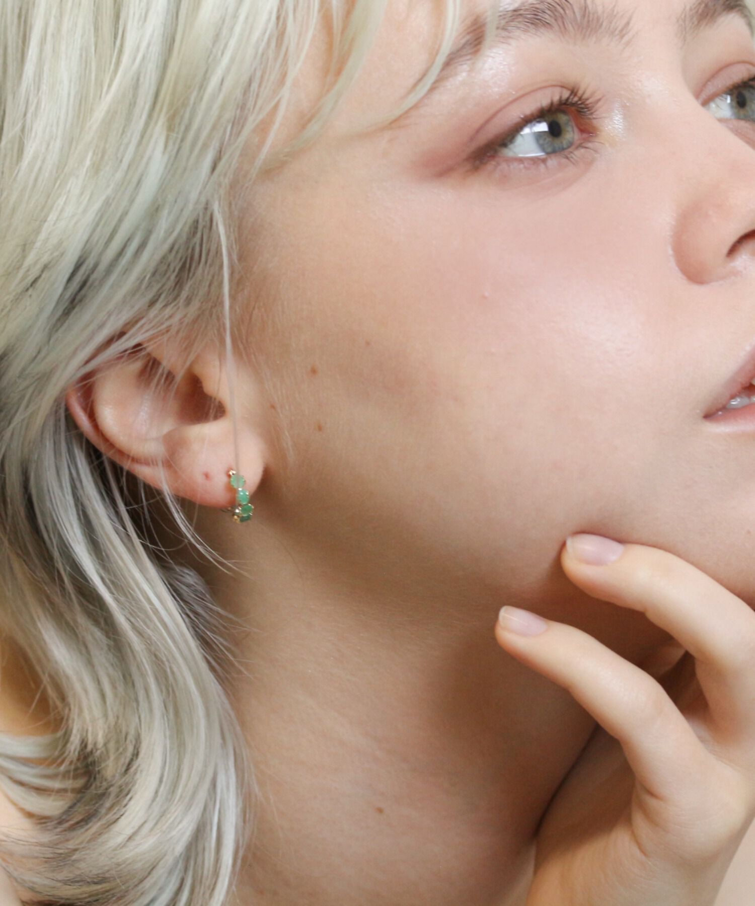  「エメラルド スナップ フープ ピアス | K10YG」|ピアス|