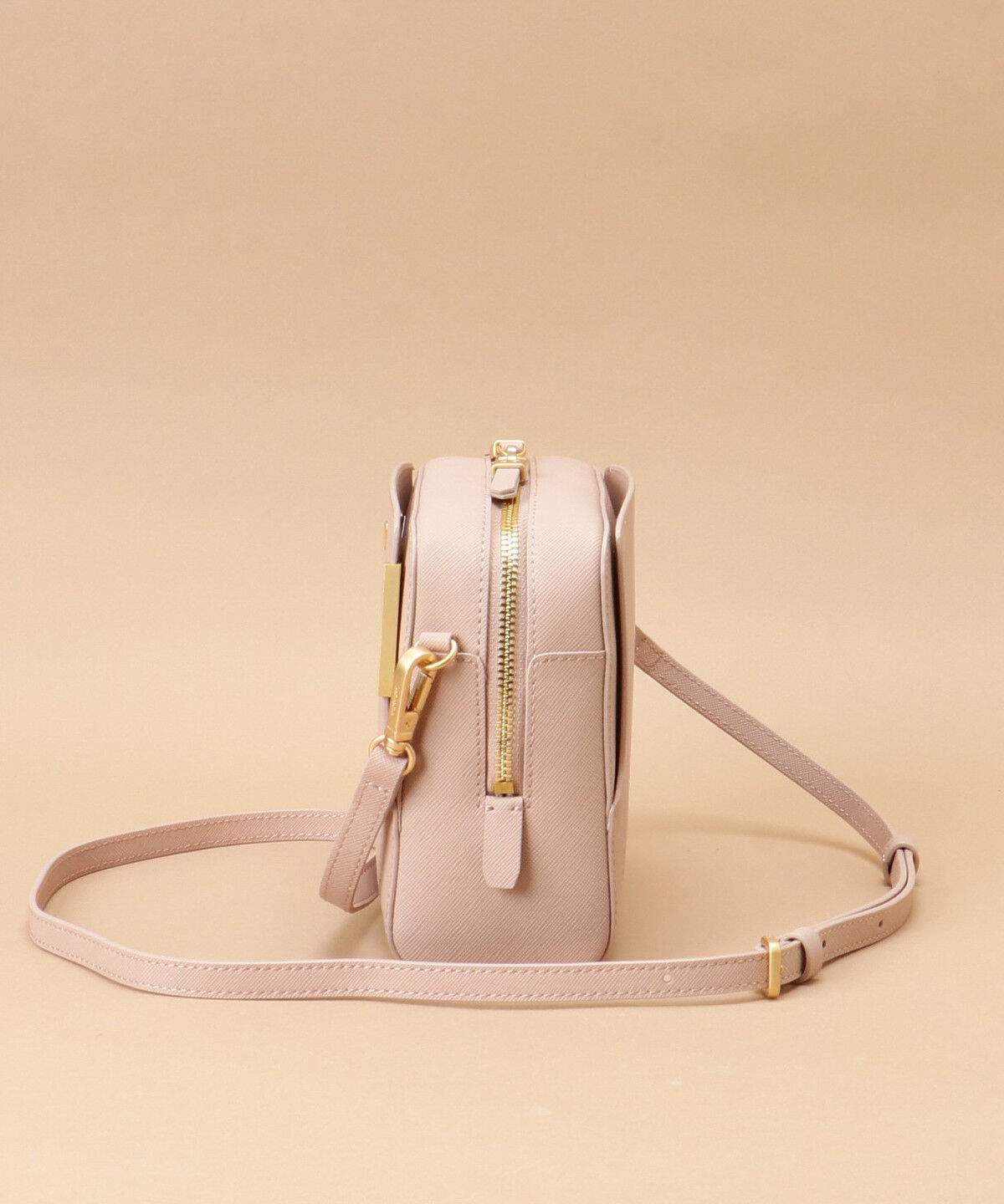 Samantha Thavasa「Pomme d'espoir ポムディスポワール ワンカラーショルダーバッグ」|ショルダー・メッセンジャー|