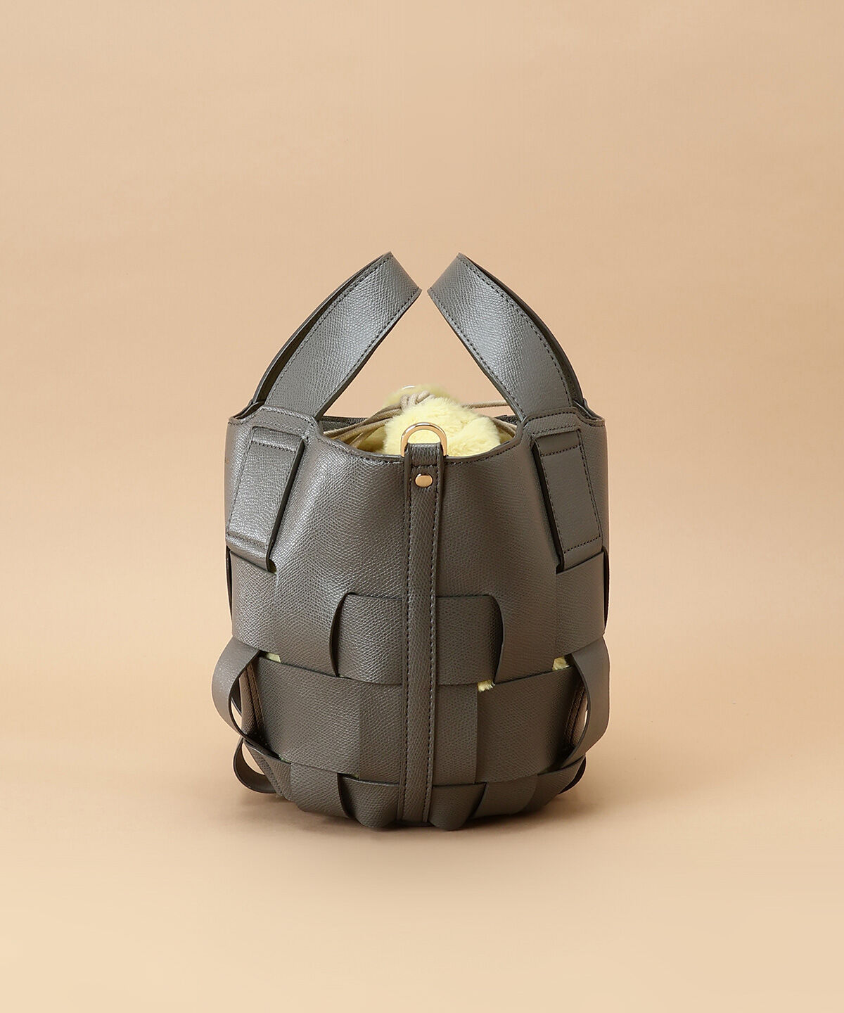 Samantha Thavasa「ファー巾着付きメッシュバッグ」|ハンドバッグ|