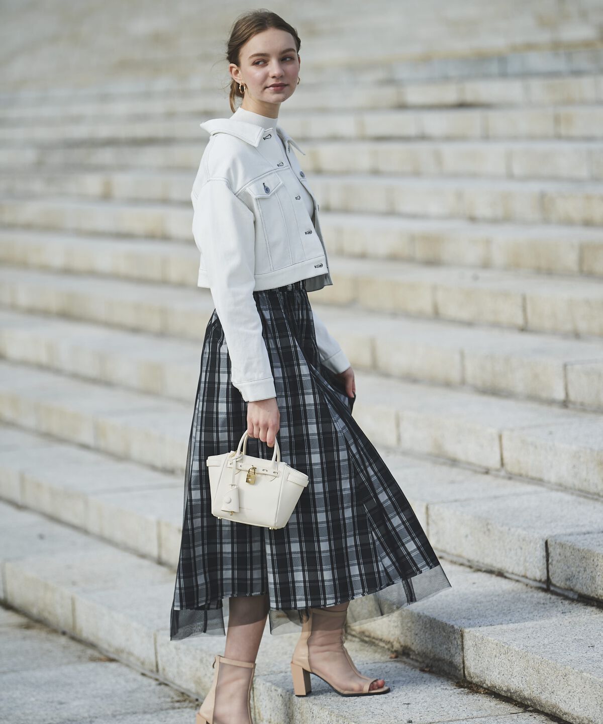 アンドクチュール「クロップドデニムジャケット」|デニムジャケット|