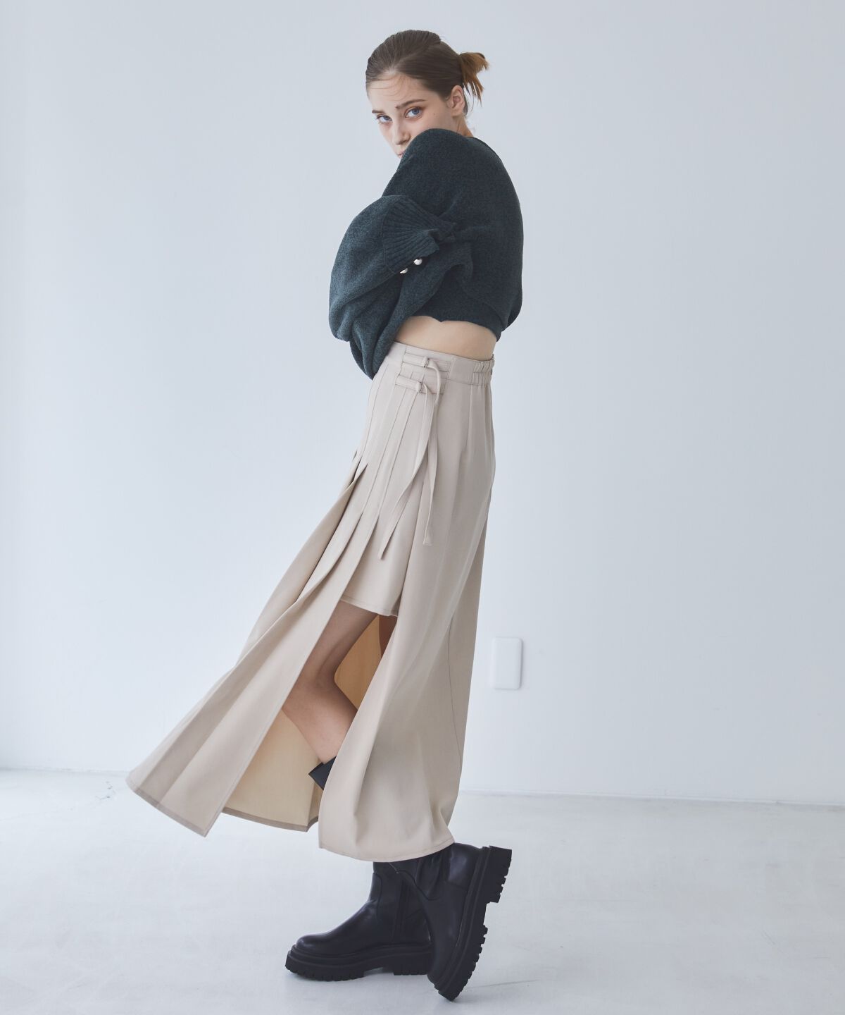 REDYAZEL「アシメソフトプリーツスカート」|フレア|