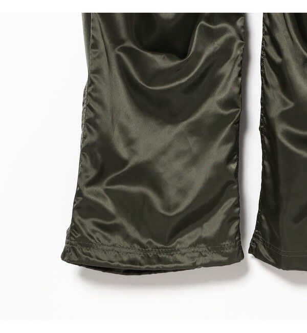 BEAMS「【別注】Gramicci / シャイニーナイロン 6ポケットパンツ」|チノ|