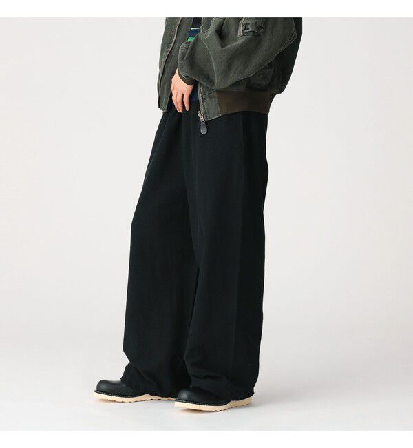 BEAMS「【別注】Champion / リバースウィーブ（R）ワイドパンツ」|チノ|