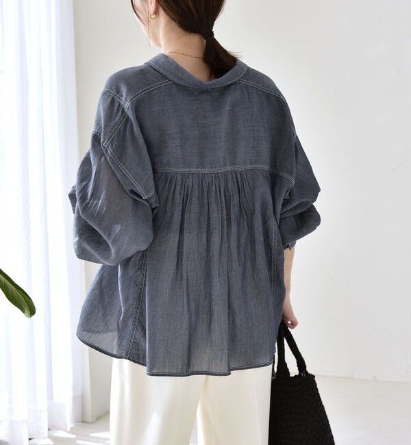 quaranciel「《予約》quaranciel:〈洗濯機可能〉シアー デニム ギャザー レギュラー シャツ」|シャツ・ブラウス|ネイビー