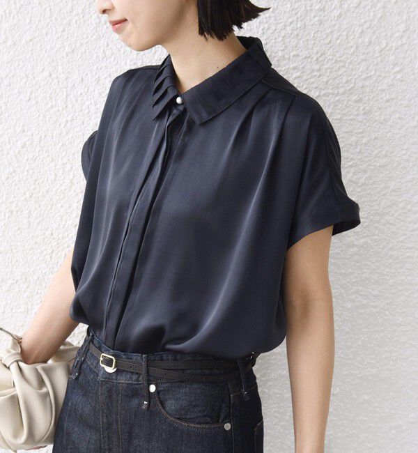 SHIPS for women「《予約》【WEB限定】〈手洗い可能〉ヴィンテージ サテン 襟 タック デザイン ブラウス」|シャツ・ブラウス|