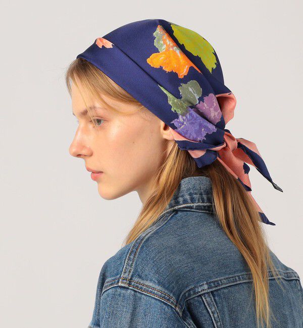TOMORROWLAND GOODS「Atelier TOMORROWLAND PAINT FLOWER シルクスカーフ」|バンダナ・スカーフ|