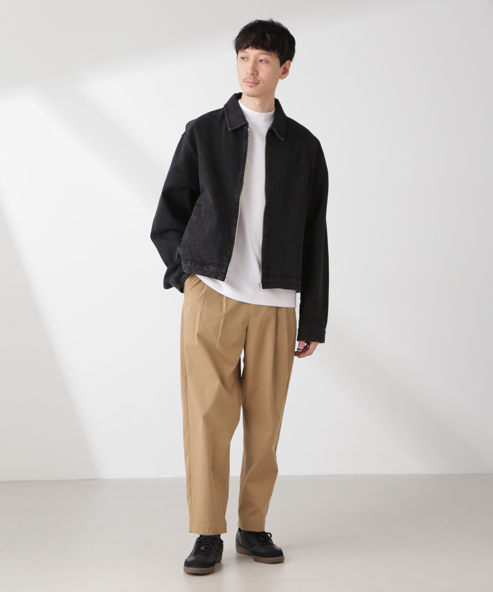 nano･universe「コットンライクツイルツータックテーパードイージーパンツ」|チノ|