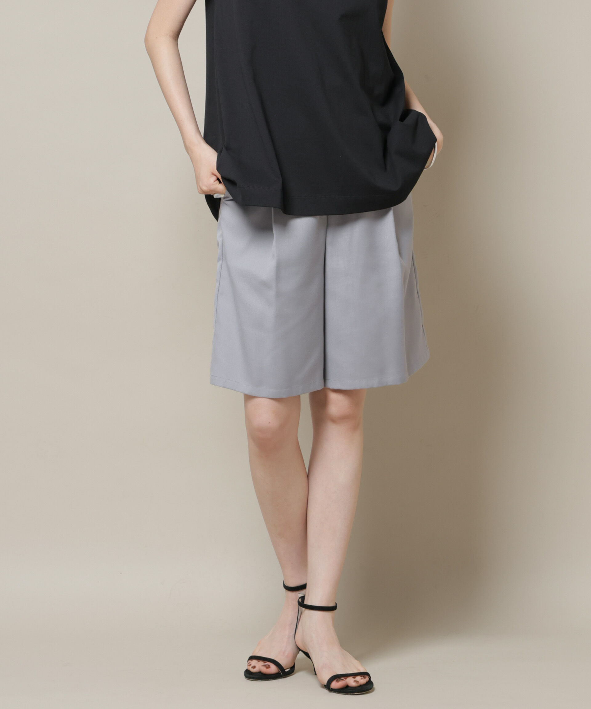 nano･universe「ワンタックショートパンツ(セットアップ可)」|チノ|グレー