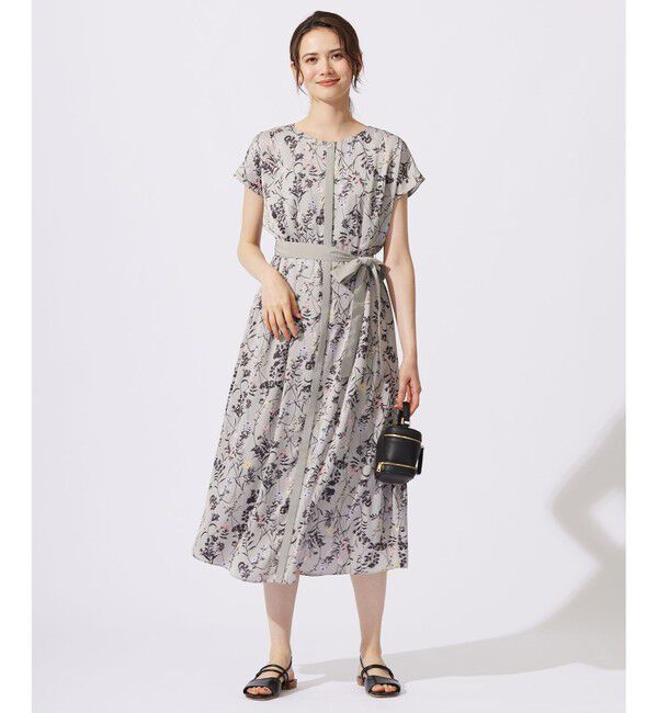 自由区「【ご好評につき追加生産・新色追加】ハーバルフロープリント ワンピース」|ドレス|