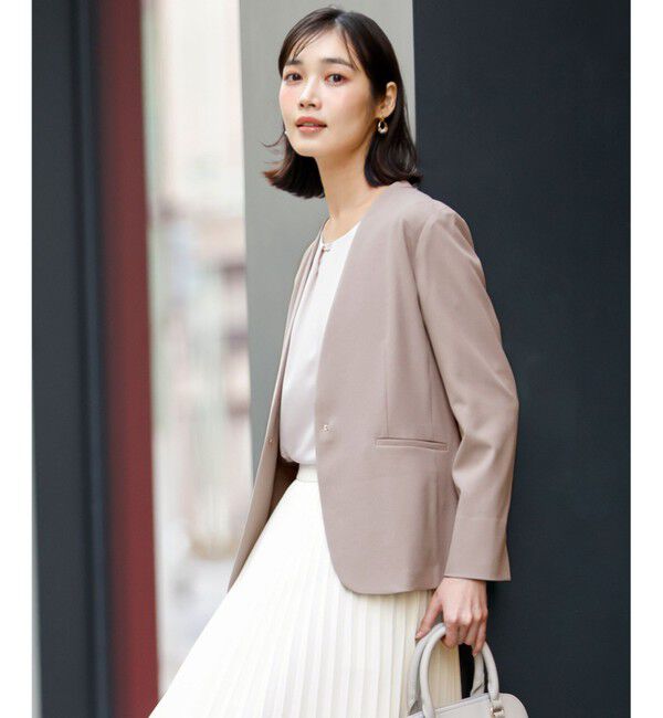 ANY SIS「スマートビューティストレッチカラーレス ジャケット」|ノーカラージャケット|グレージュ