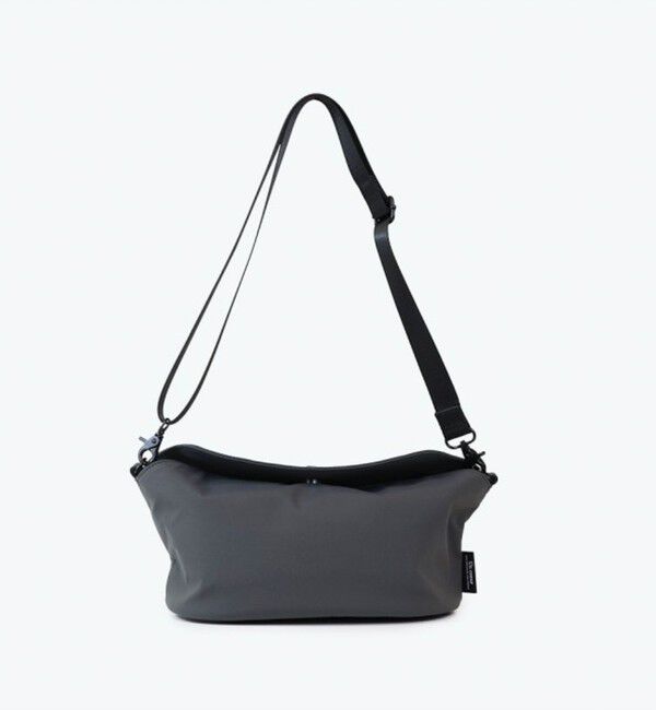 GLOSTER「【Un coeur/アンクール】ミニハーフフラップショルダー」|ショルダー・メッセンジャー|チャコールグレー