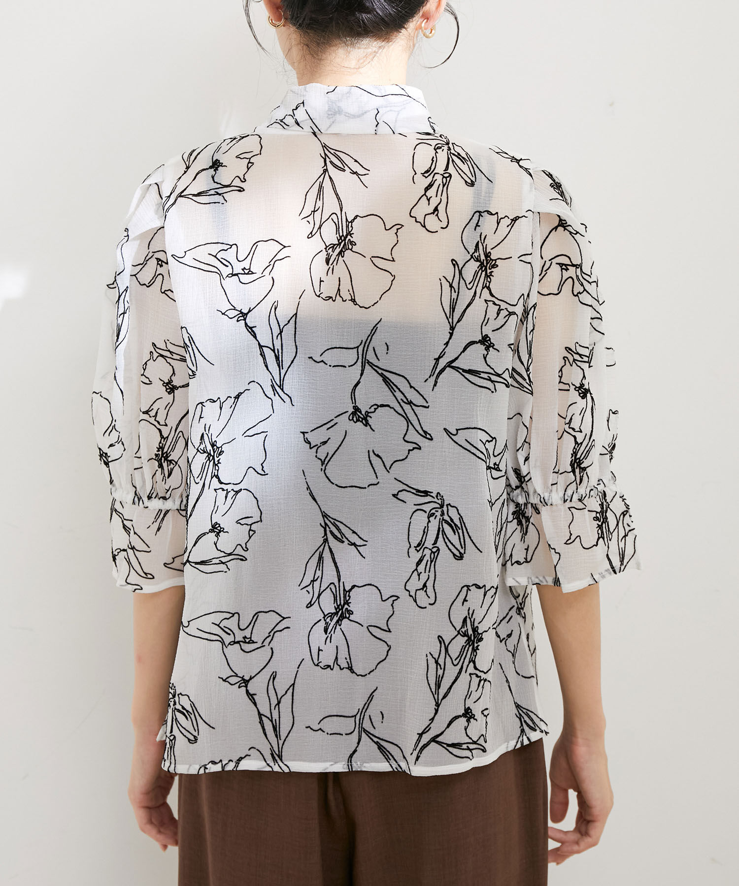 VIS「【選べる素材】アソートボウタイリボンブラウス」|シャツ・ブラウス|