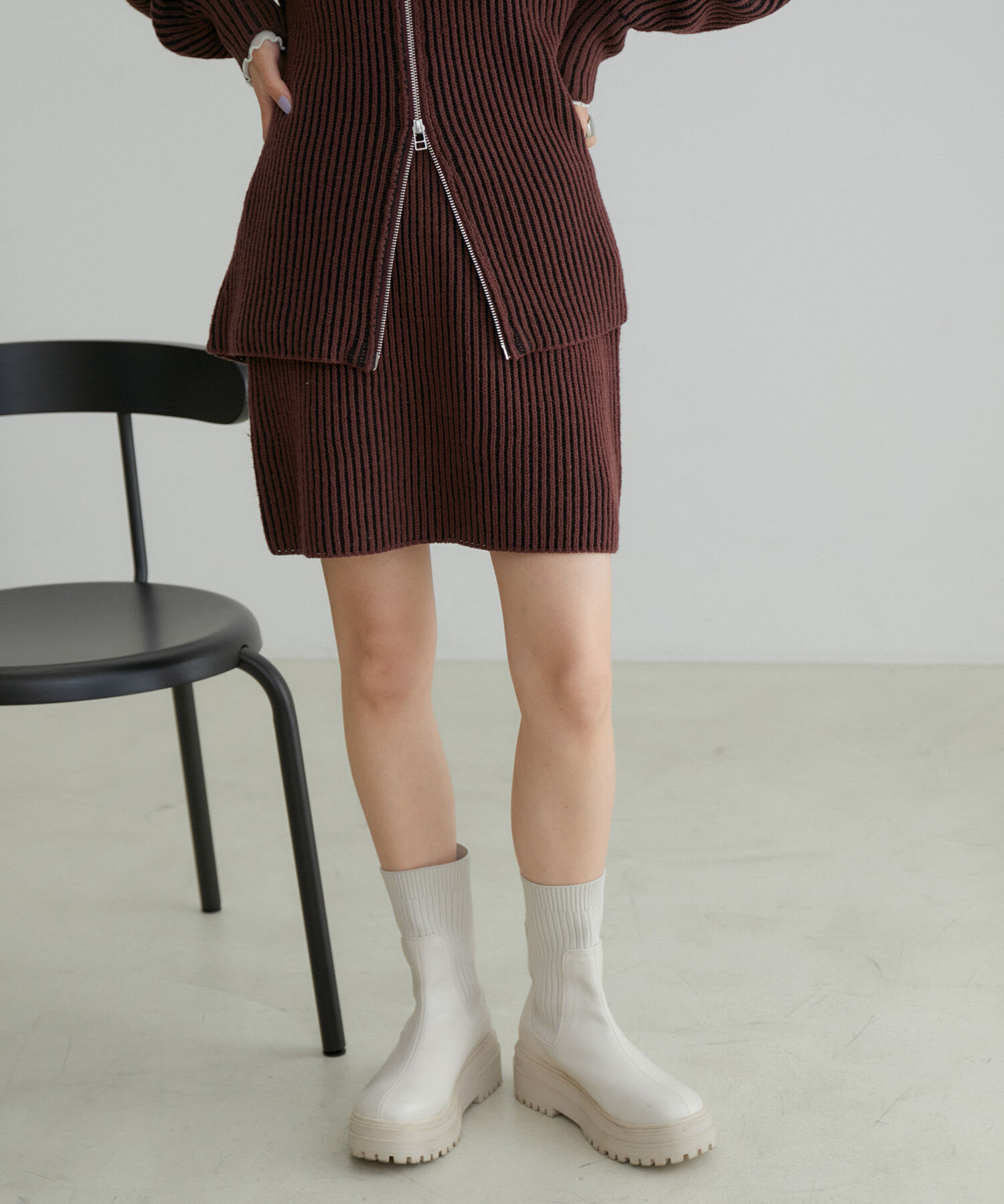 VIS「【洗える】ミニ丈タイトニットスカート【セットアップ対応】」|スカート|