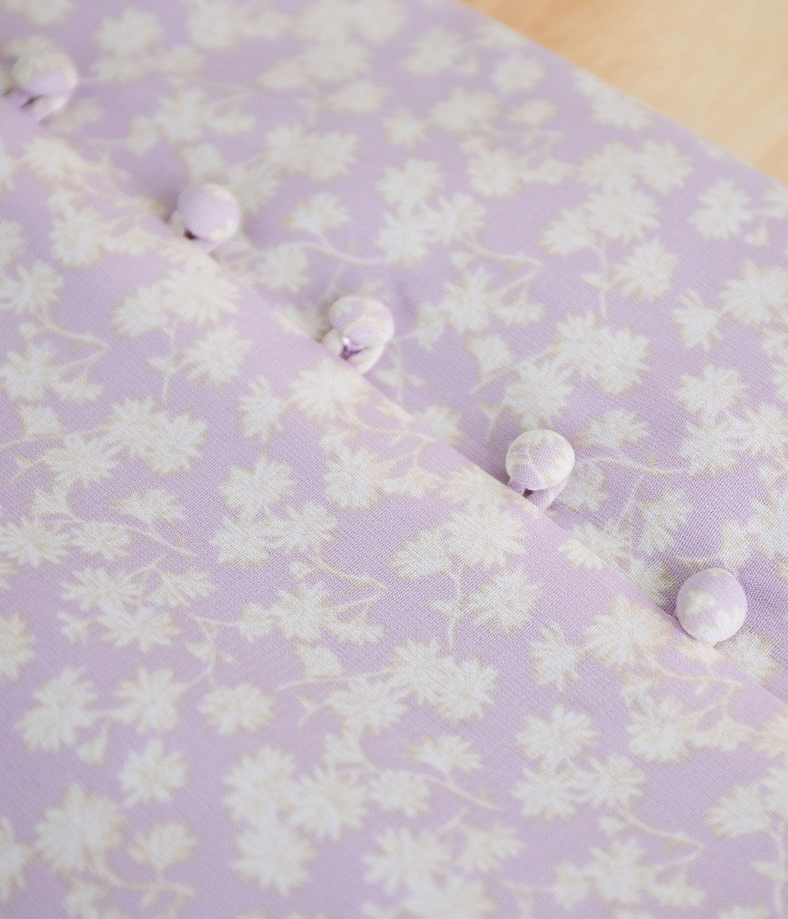 Rope&rsquo;Picnic「フラワープリントくるみ釦ラップスカート」|スカート|