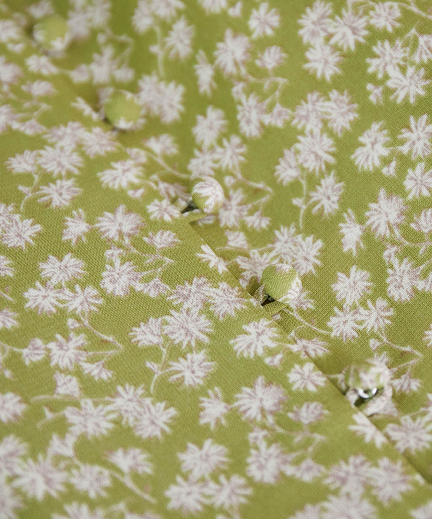 Rope&rsquo;Picnic「フラワープリントくるみ釦ラップスカート」|スカート|