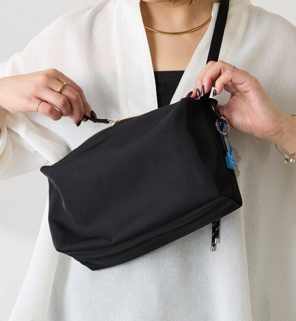  「《Matsushita企画》【軽量180g/強撥水】撥水ボックスショルダーバッグ」|ショルダー・メッセンジャー|