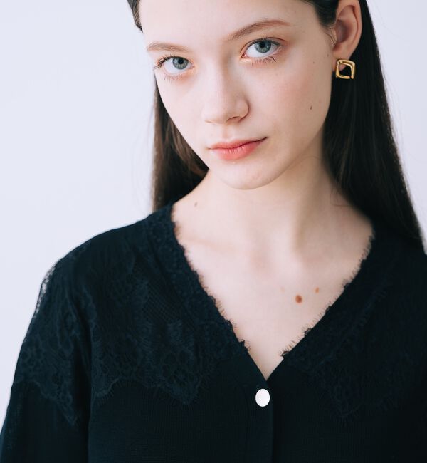 SELFIST「レースショルダーニットカーディガン」|カーディガン|