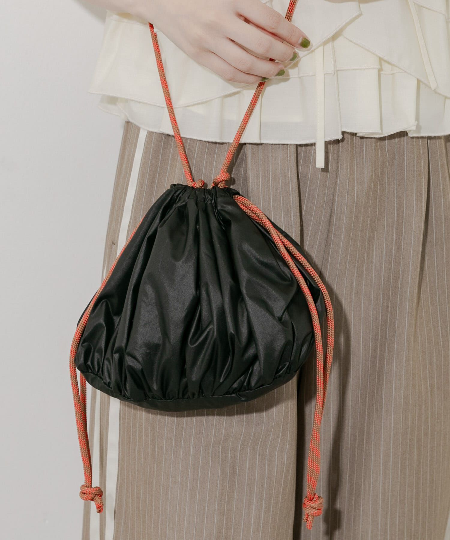 SMELLY「ギャザーキンチャクショルダー」|ショルダー・メッセンジャー|