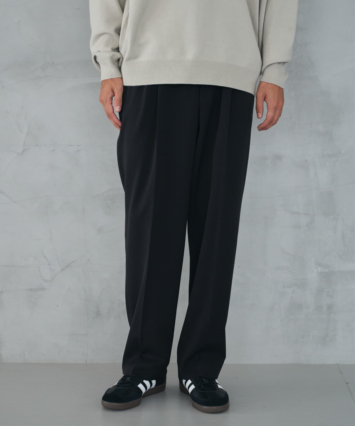 URBAN RESEARCH DOORS「『仁村紗和さん着用』『UR TECH』完声2タックワイドトラウザー」|その他|