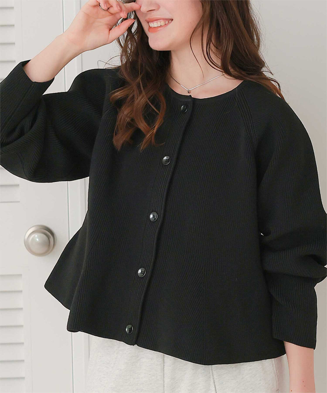 titivate「ペプラムデザインニットカーディガン」|ニット・セーター|ブラック