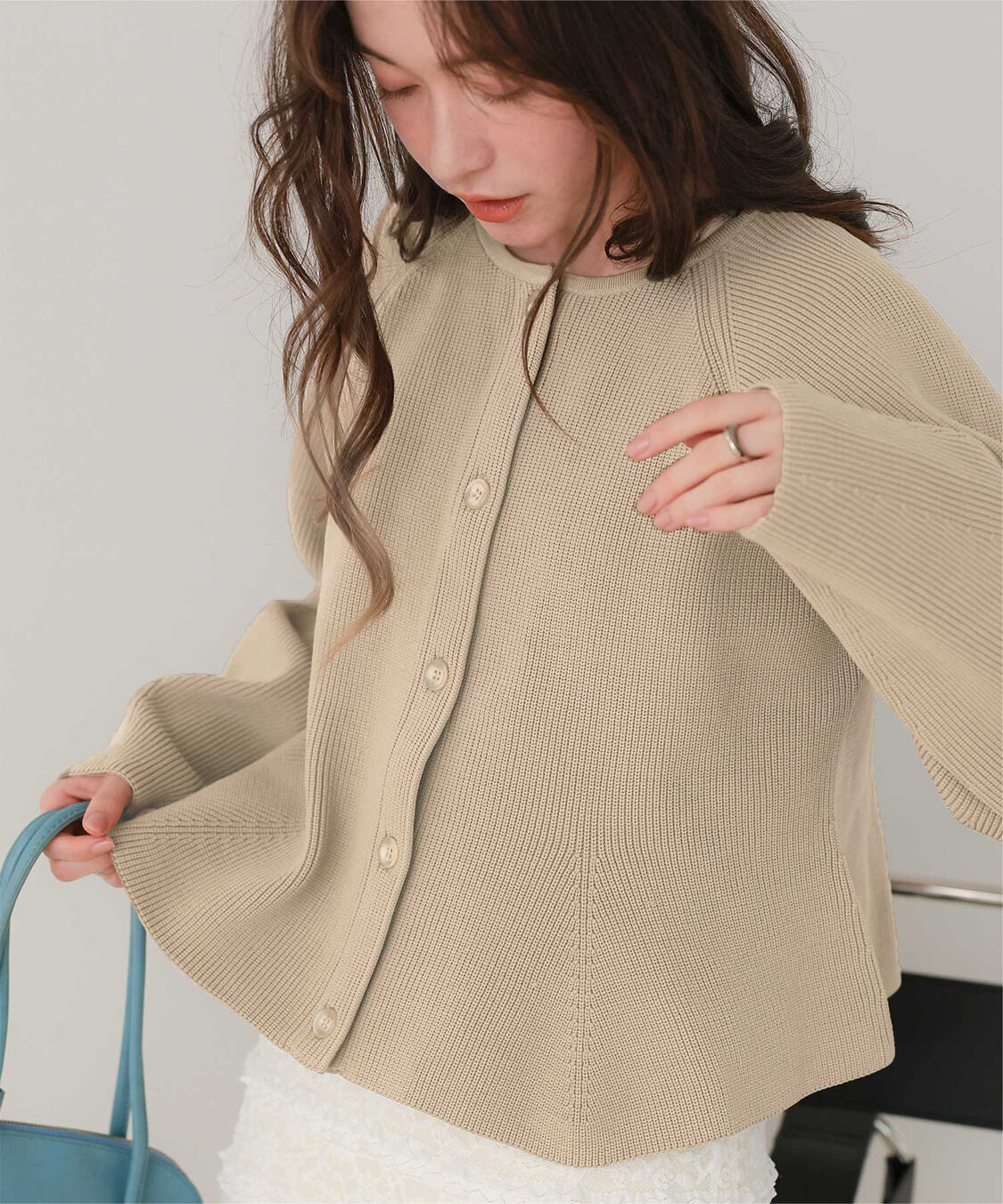 titivate「ペプラムデザインニットカーディガン」|ニット・セーター|