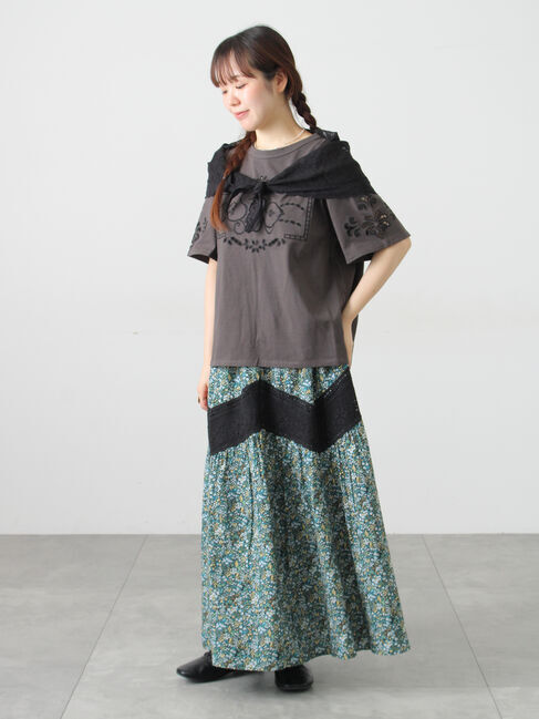 Samansa Mos2「三角ストール付カットワーク刺繍Tシャツ」|Tシャツ・カットソー|