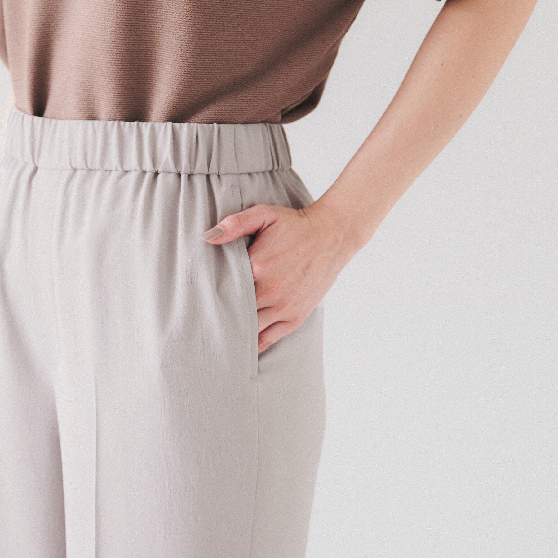 UNTITLED「【セットアップ可能/接触冷感/イージーケア/ウエストゴム仕様】リラクミスト テーパードパンツ」|その他|