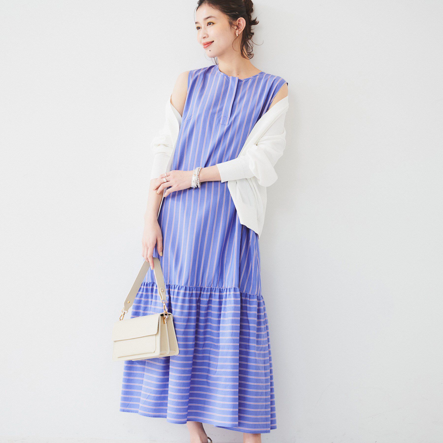 UNTITLED「【洗える/夏ワンピ】ストライプワンピース」|ワンピース|ブルー(392)