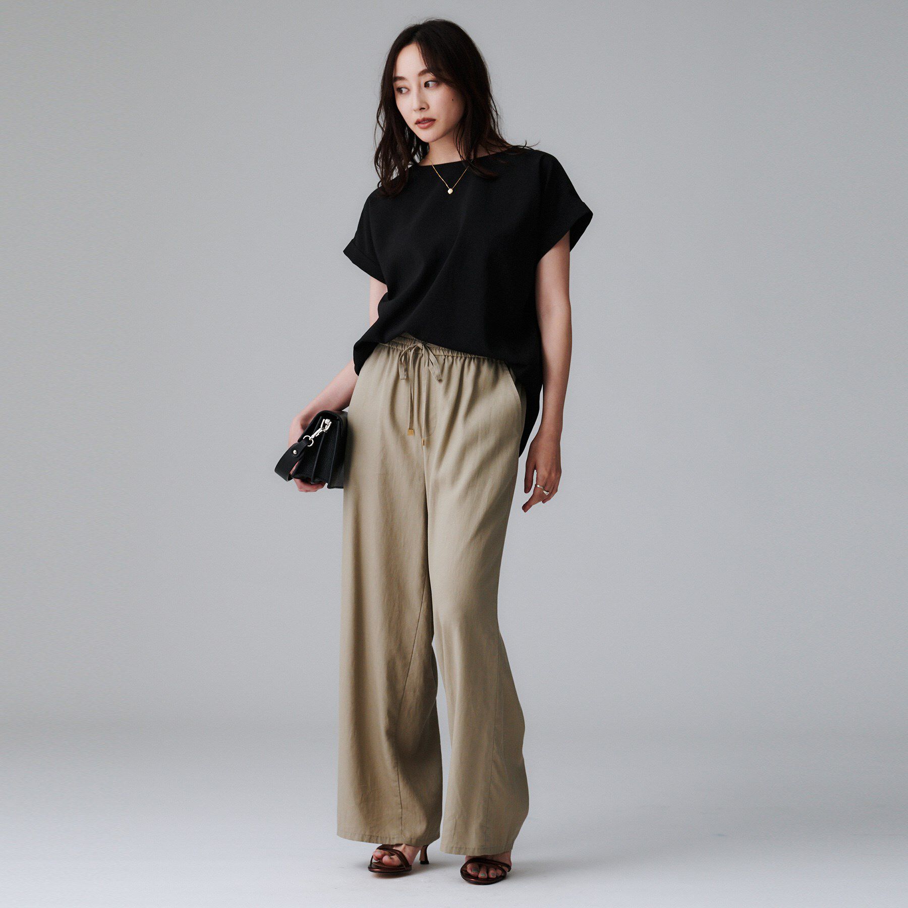 UNTITLED「【セットアップ可/はっ水/通勤】リラククール 半袖ブラウス」|シャツ・ブラウス|